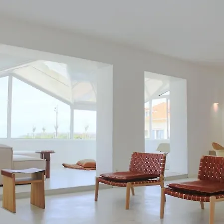 Blue - Laid Back Luxury On The Mimizan