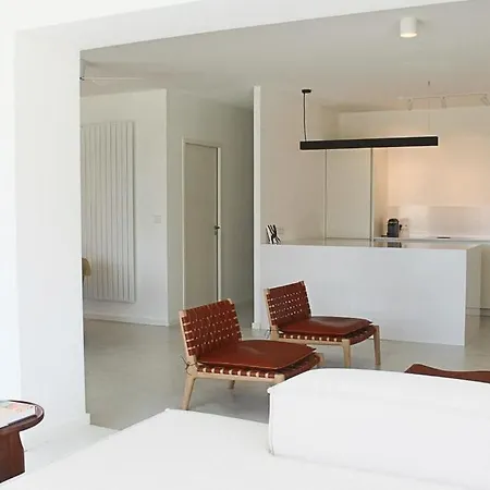 Apartment Blue - Laid Back Luxury On The *